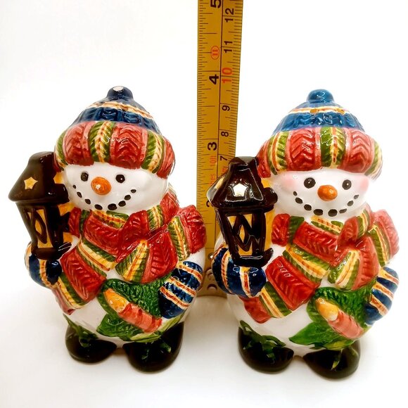 Snowman Salt Pepper Shakers Lanterns Winter Holiday Decoration Ceramic 3.5" Tall - Picture 9 of 11